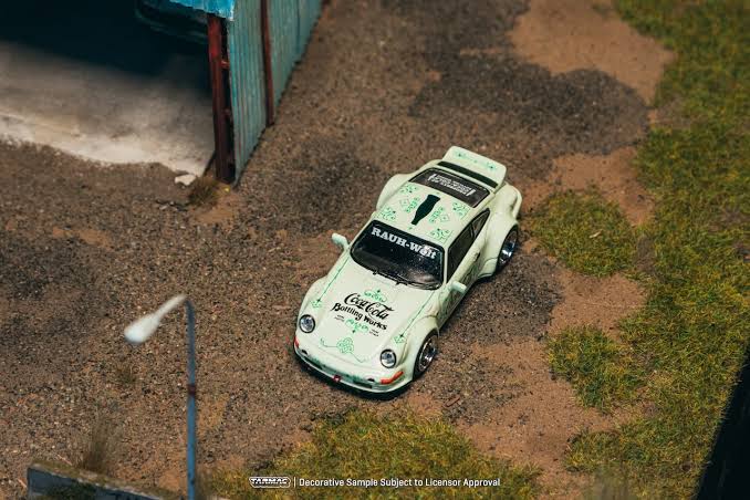 Tarmac Works 1/64 Porsche RWB 964 "Coca-Cola" With Acrylic Case