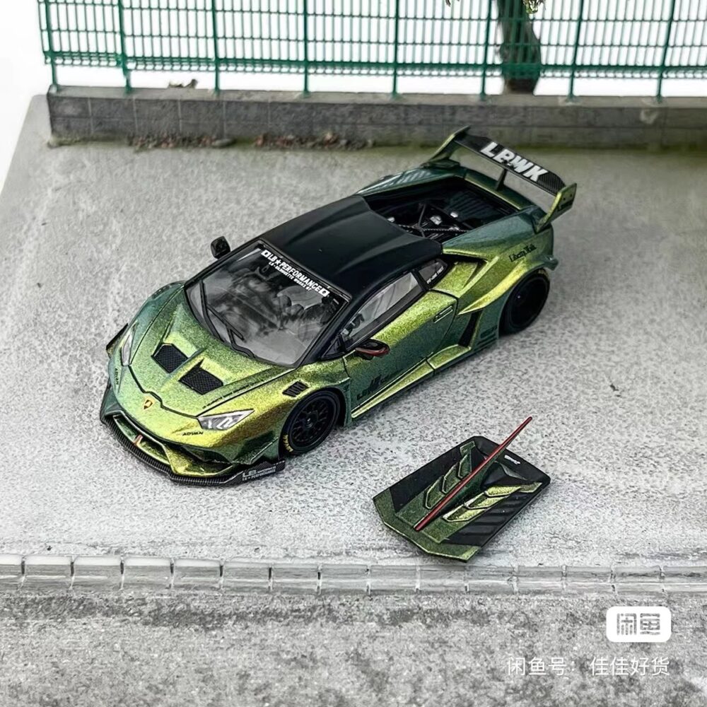 King Model 1/64 LBWK Lamborghini Huracan GT Limited Edition 111/999 With Acrylic Case