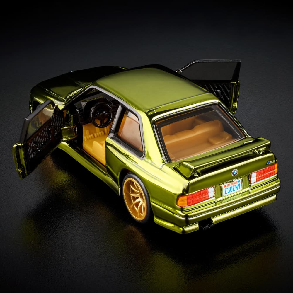 Hot Wheels 1991 BMW M3 Red Line Club Exclusive With Acrylic Case