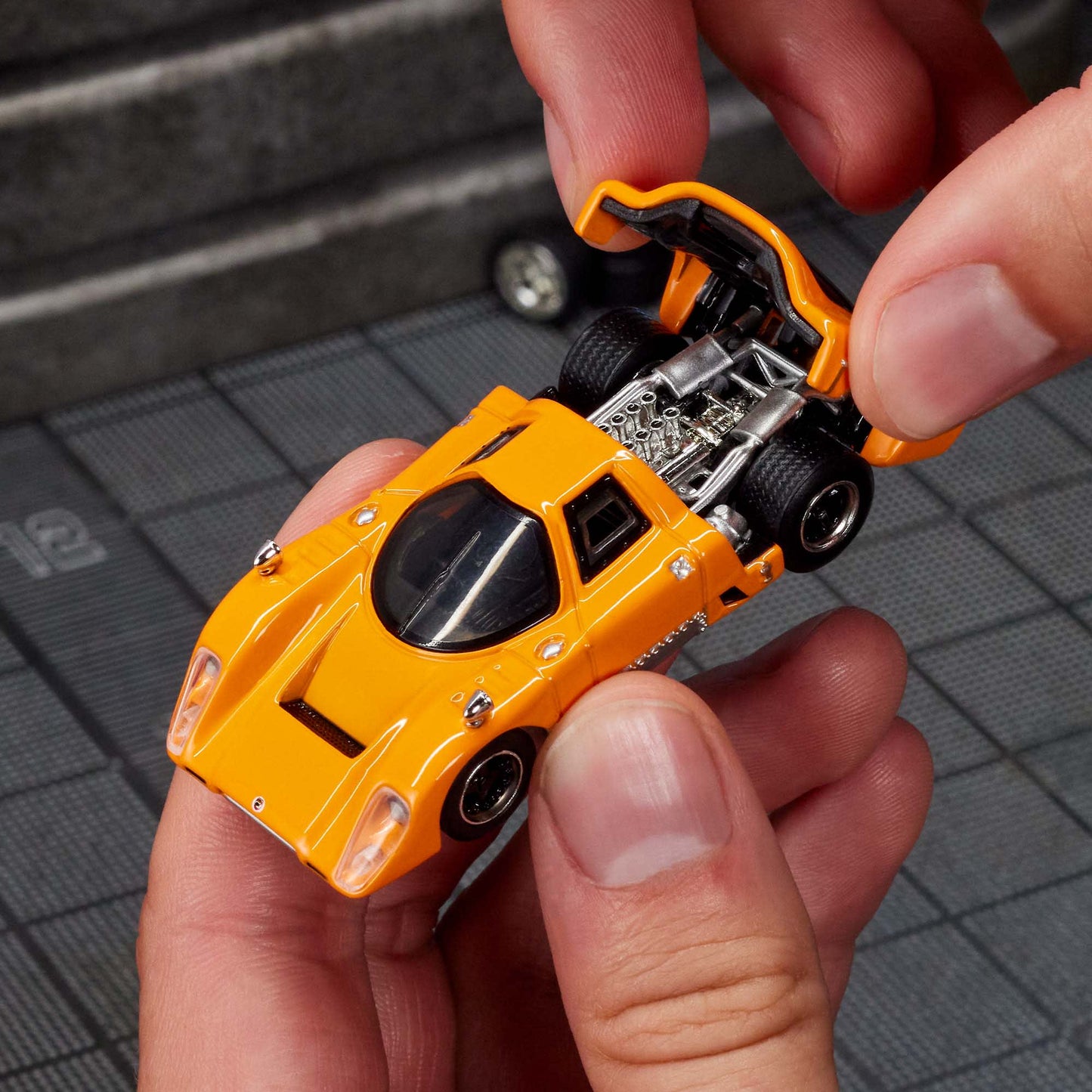 Hot Wheels Elite 64 McLaren M6GT With Card Protector