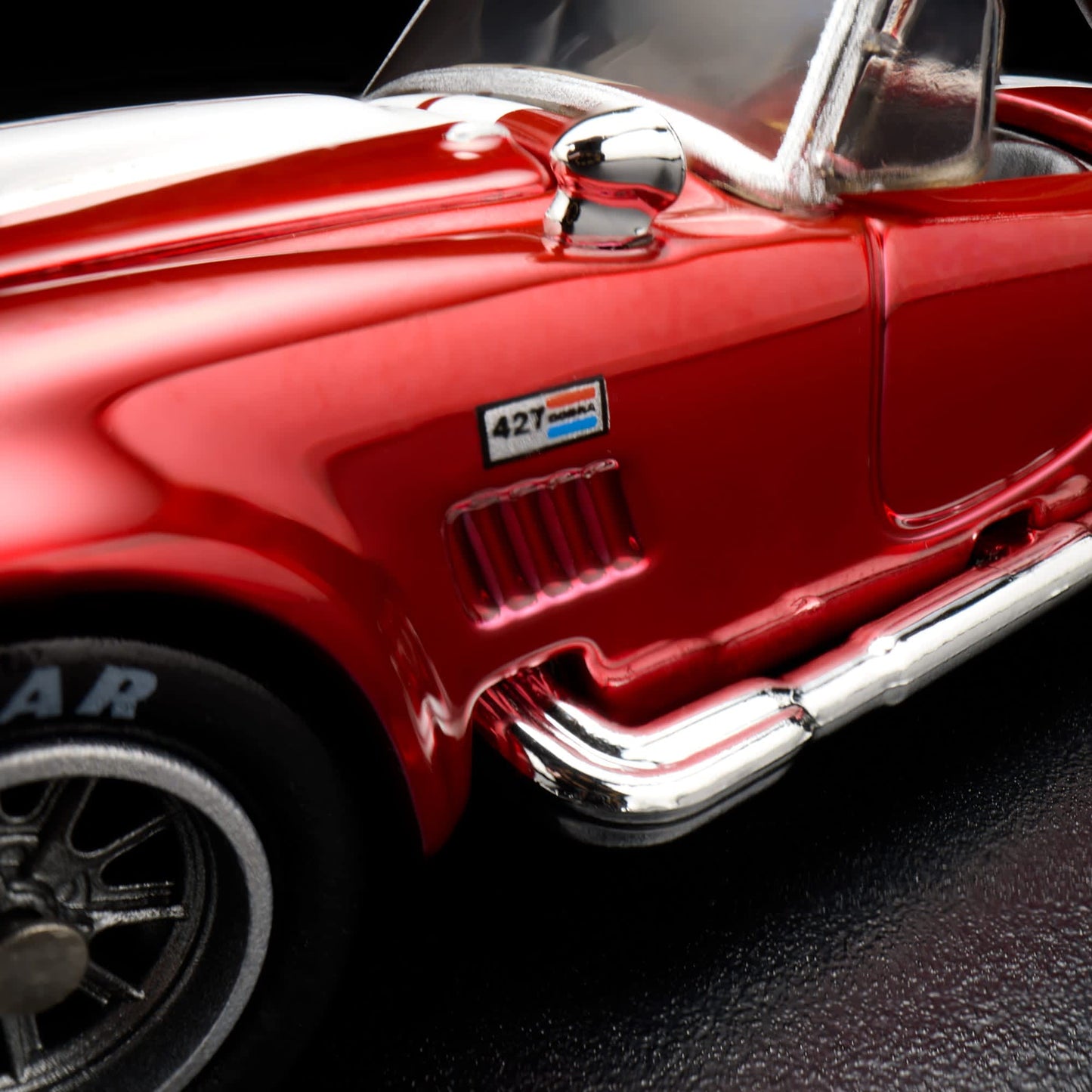 Hot Wheels 1965 Shelby Cobra 427 S/C Red Line Club Exclusive Blister Pack