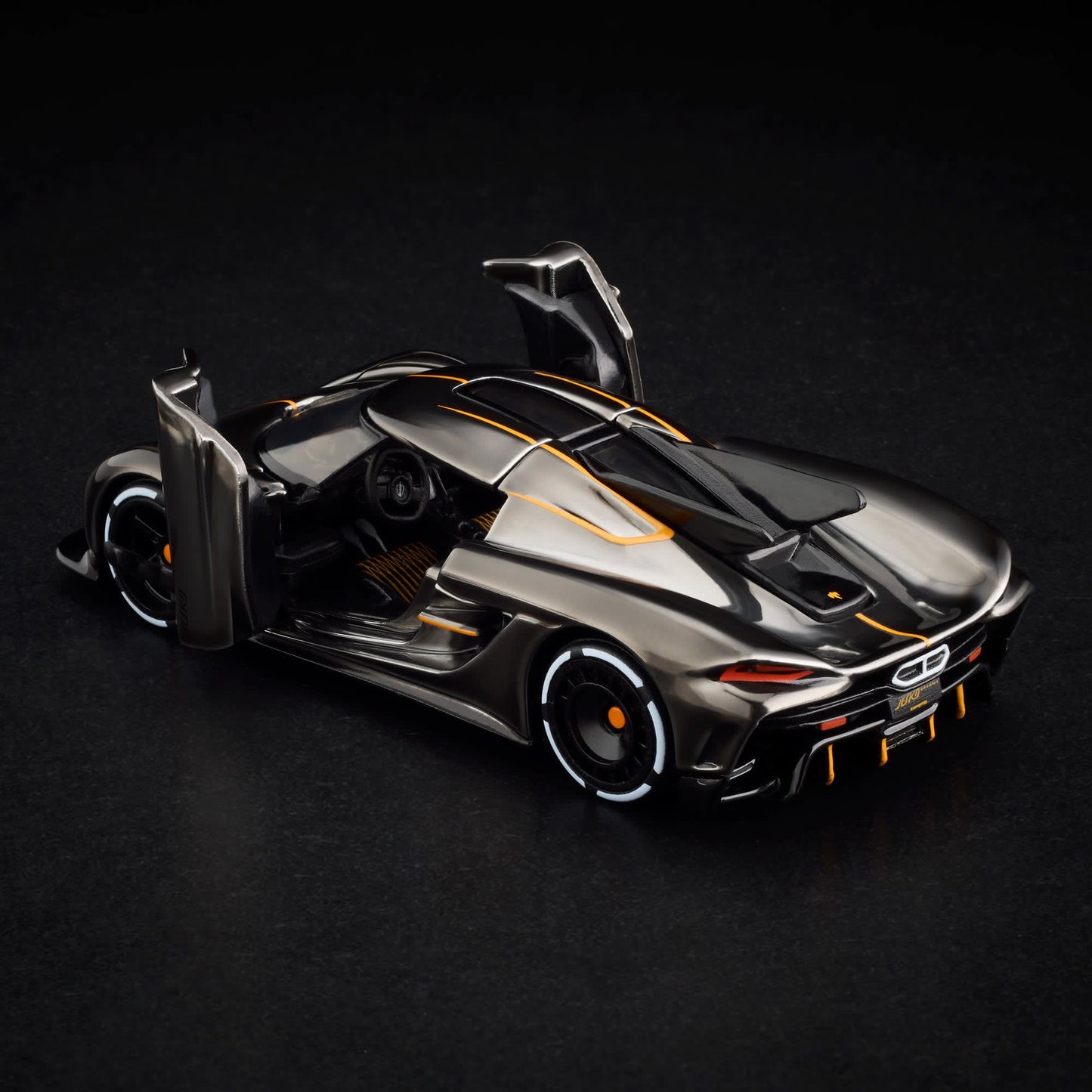 Hot Wheels Koenigsegg Jesko Absolut Red Line Club Exclusive With Acrylic Case