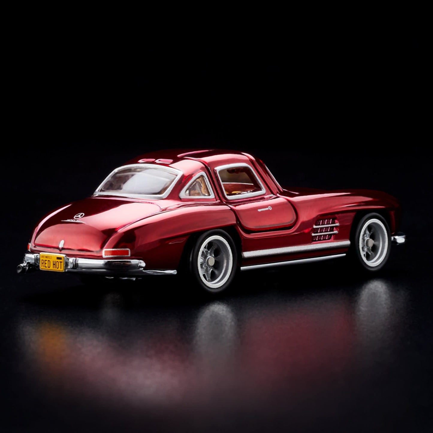 Hot Wheels '55 Mercedes-Benz 300 SL Red Line Club Exclusive With Acrylic Case