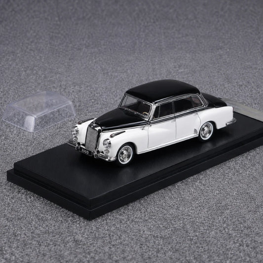 GFCC 1/64 1959 Mercedes Benz 300D [White] Limited Edition 271/300 With Acrylic Case