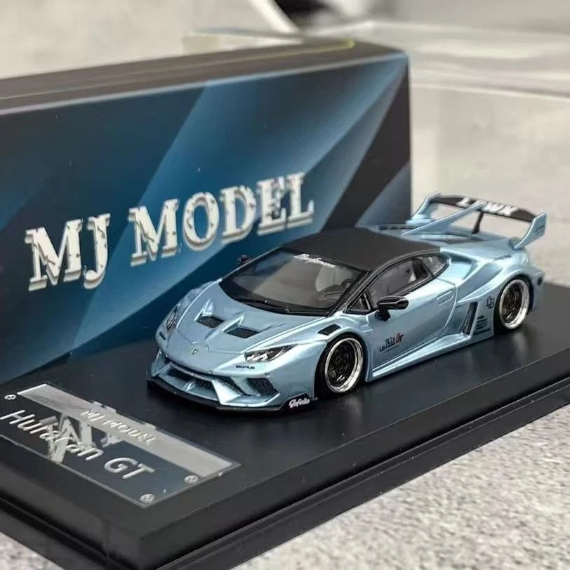 MJ Model 1/64 LBWK Lamborghini Huracan GT With Acrylic Case