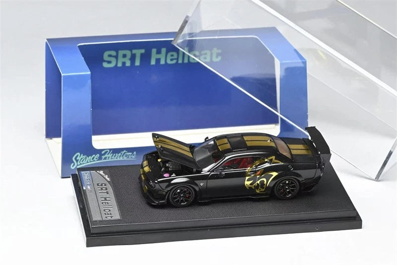 Stance Hunter 1/64 Dodge Challenger SRT Hellcat Limited Edition 1 Of 499 With Acrylic Case