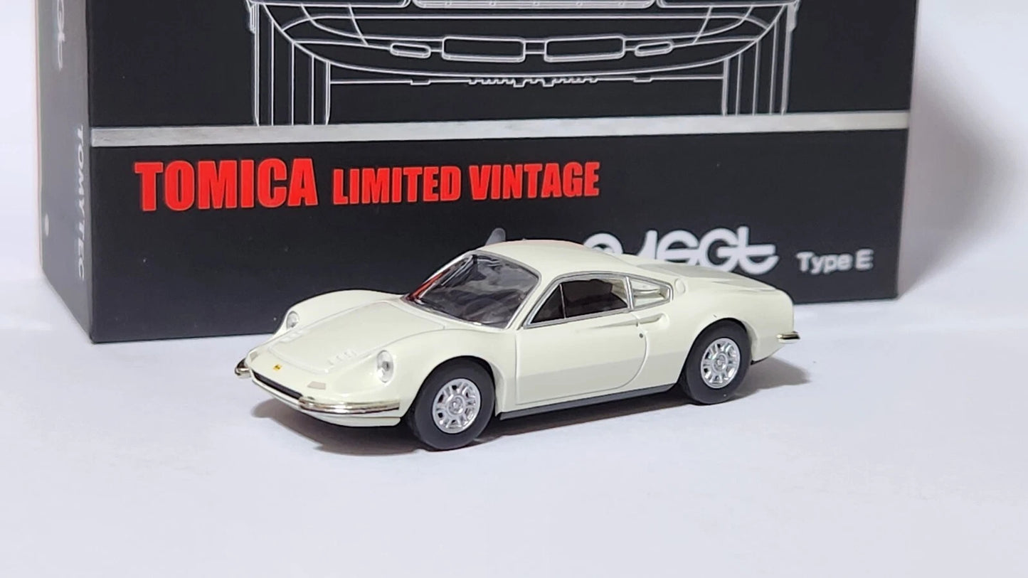 Tomica Limited Vintage Ferrari Dino 240 GT