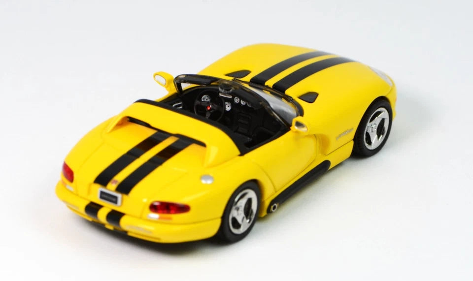 GFCC 1/64 1993 Dodge Viper Roadster Limited Edition 127/499 With Acrylic Case & Soft Protector Case