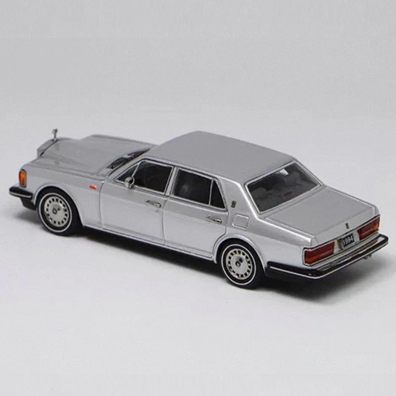 GFCC 1/64 1994 Rolls-Royce Silver Spur III Limited Edition 144/300 With Acrylic Case