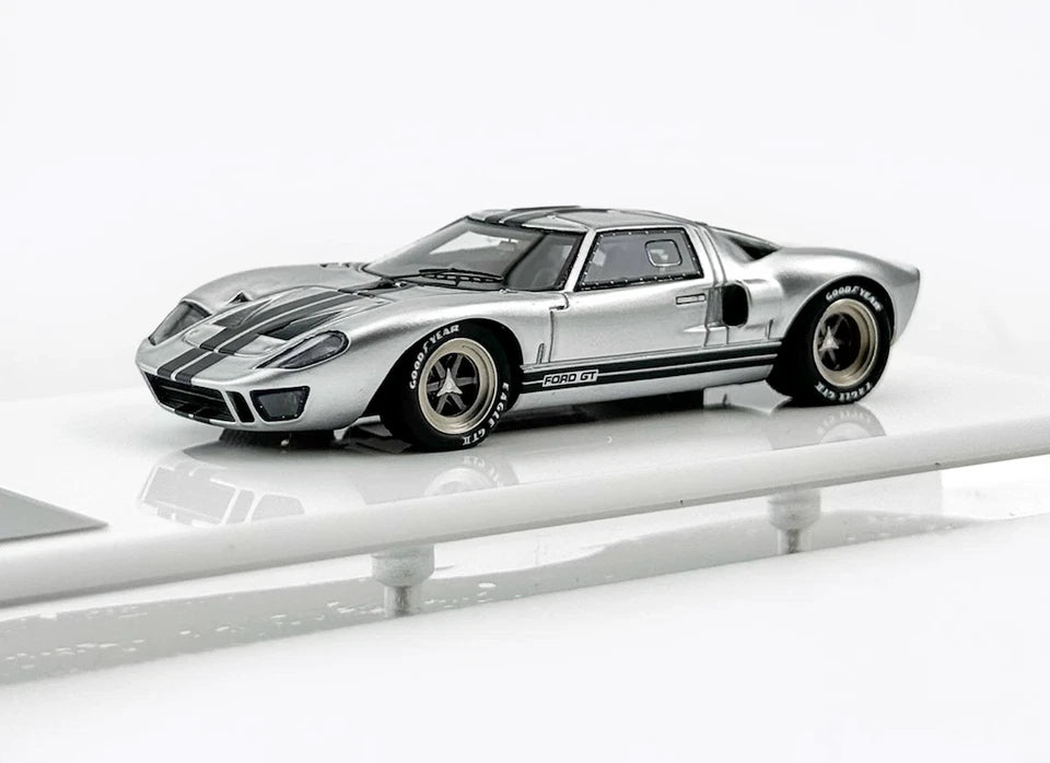 M64X Collections 1/64 Resin Ford GT40 MKI Silver Limited Edition 79/99 With Acrylic Case