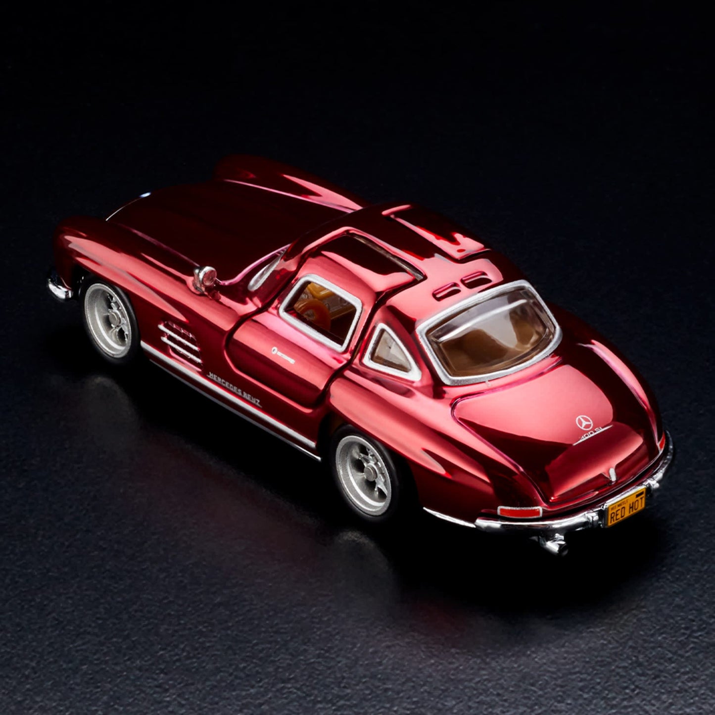 Hot Wheels '55 Mercedes-Benz 300 SL Red Line Club Exclusive With Acrylic Case