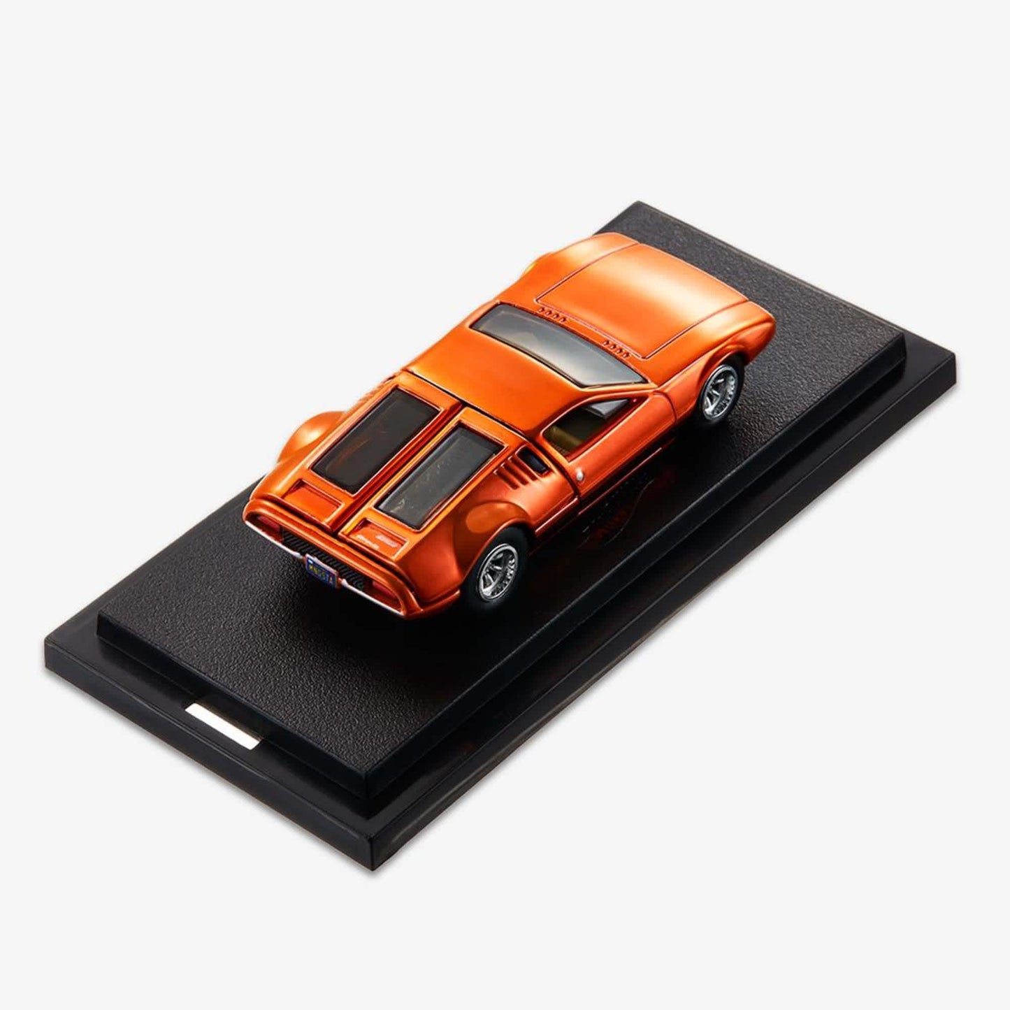 Hot Wheels Collectors Special Edition 1971 De Tomaso Mangusta Red Line Club Exclusive 18882/20000 With Acrylic Case
