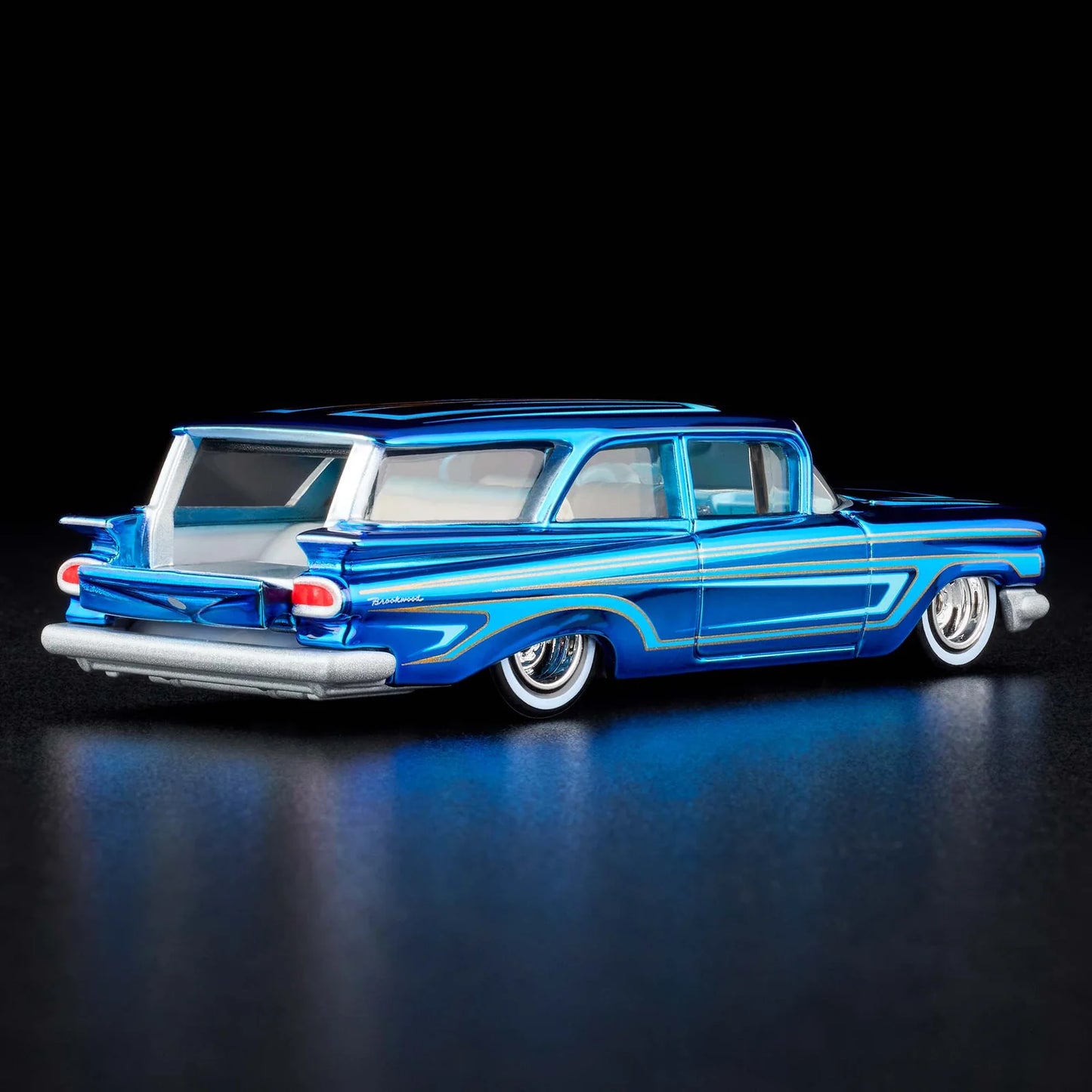 Hot Wheels 1959 Chevrolet Brookwood Red Line Club Exclusive With Acrylic Case